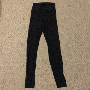 Size 4 Lululemon align leggings